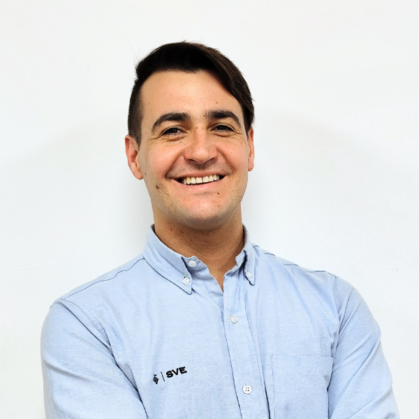 Mario Chaveros - Enólogo